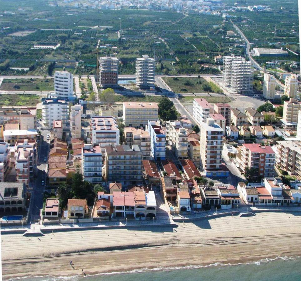 Piles - Apartment - Sleeps 7 - Parking - Seafront Екстериор снимка