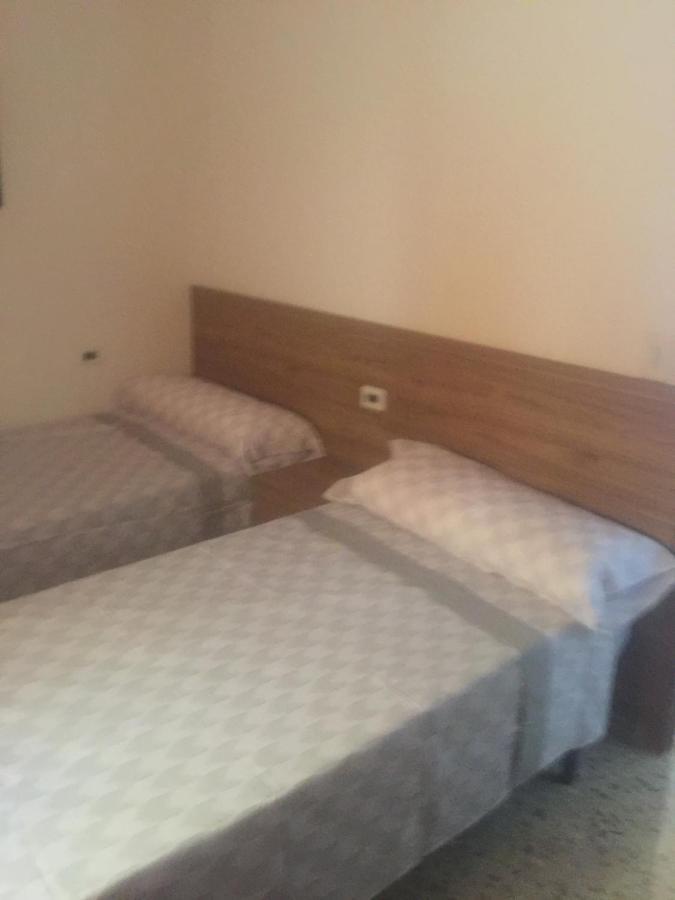 Piles - Apartment - Sleeps 7 - Parking - Seafront Екстериор снимка