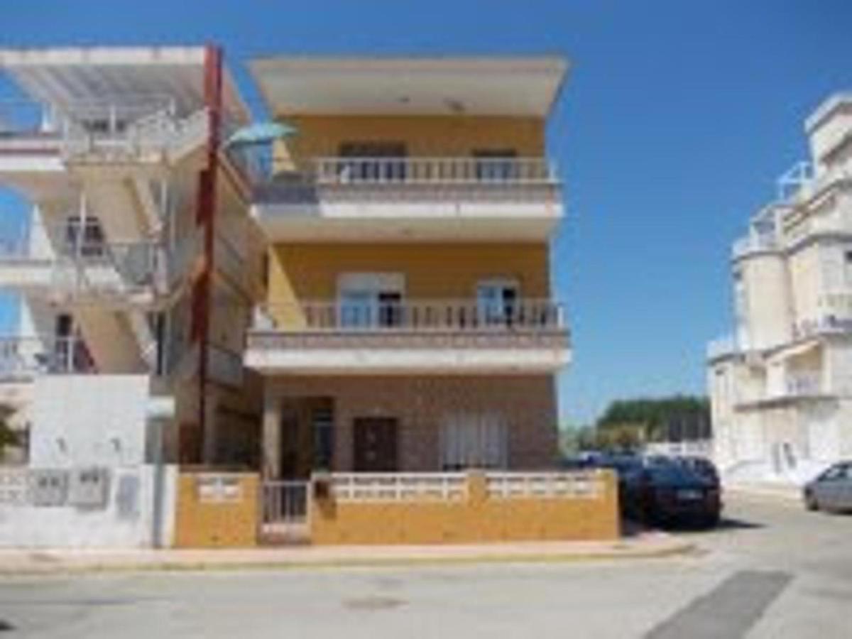 Piles - Apartment - Sleeps 7 - Parking - Seafront Екстериор снимка